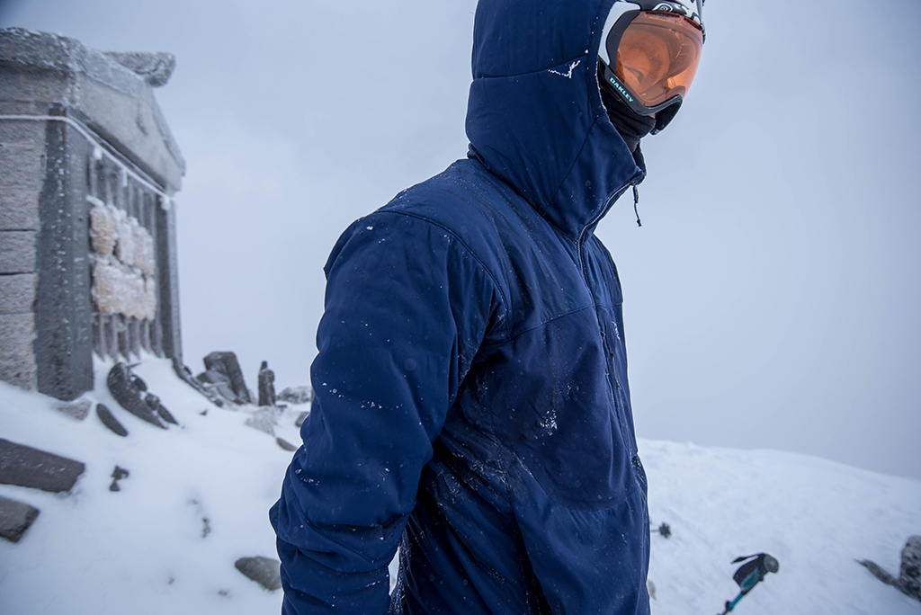 冬のわがままBODYにコレ一枚。ARC'TERYX アークテリクス プロトンAR ...